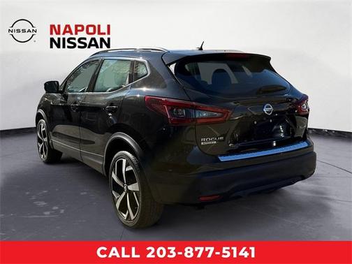 2022 Nissan Rogue Sport SL