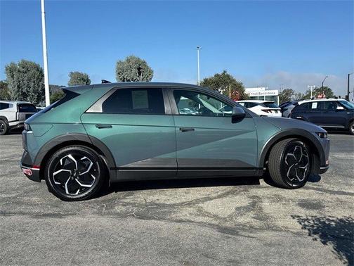 2024 Hyundai IONIQ 5 SEL