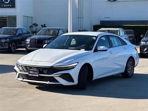 2024 Hyundai ELANTRA HEV Blue
