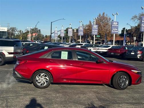 2025 Hyundai ELANTRA HEV Blue