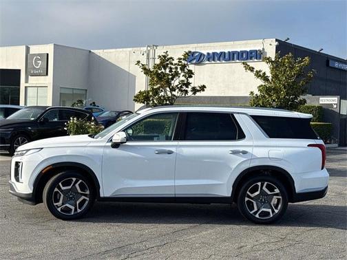 2025 Hyundai PALISADE SEL Premium