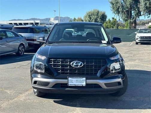 2023 Hyundai VENUE SE