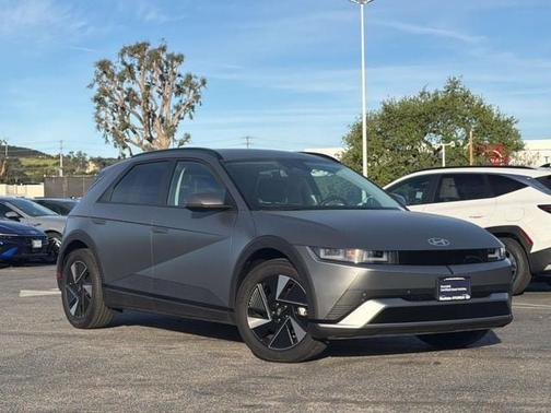 2025 Hyundai IONIQ 5 SEL