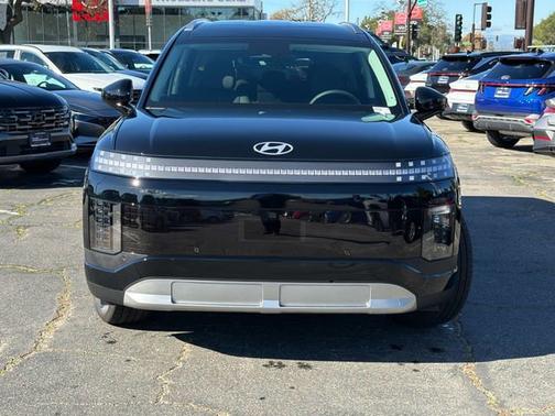 2026 Hyundai IONIQ 9 SE