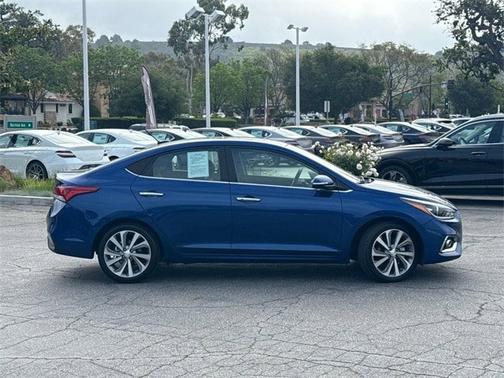 2022 Hyundai Accent Limited