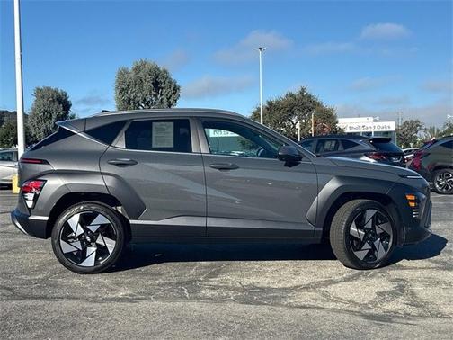 2025 Hyundai KONA Limited