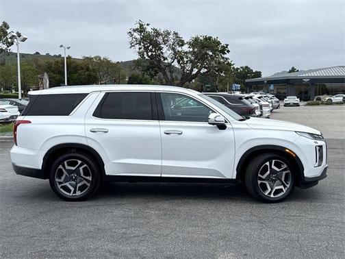 2025 Hyundai PALISADE SEL Premium