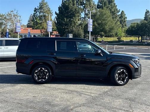 2025 Hyundai SANTA FE SE