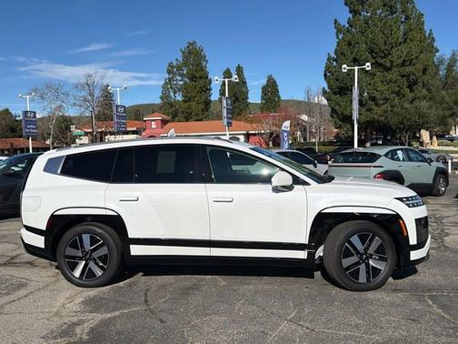 2026 Hyundai IONIQ 9 SEL