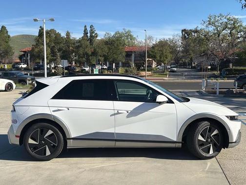 2025 Hyundai IONIQ 5 Limited