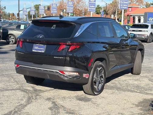 2024 Hyundai TUCSON Plug-In Hybrid SEL