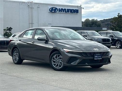 2025 Hyundai ELANTRA HEV Blue