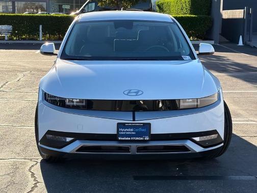 White 2024 Hyundai IONIQ 5 SEL