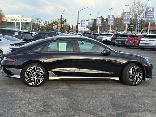 2025 Hyundai IONIQ 6 SEL