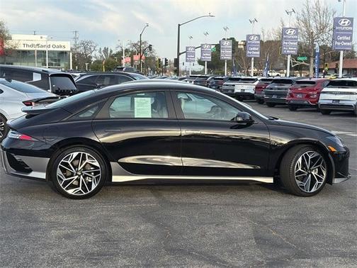 2025 Hyundai IONIQ 6 SEL