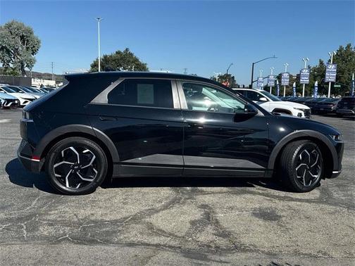 2024 Hyundai IONIQ 5 SE