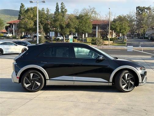 2025 Hyundai IONIQ 5 Limited