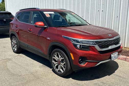 Mars Orange 2021 Kia Seltos S