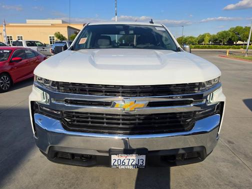 Summit White 2021 Chevrolet Silverado 1500 LT