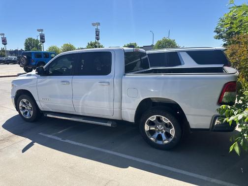 Bright White Clearcoat 2022 RAM 1500 Big Horn
