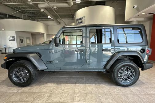 2025 Jeep Wrangler Sport