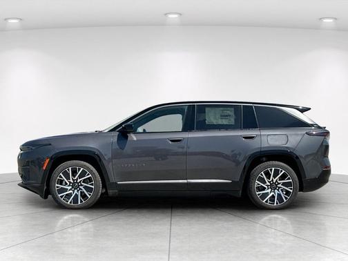 Metallic 2025 Jeep Wagoneer S Limited