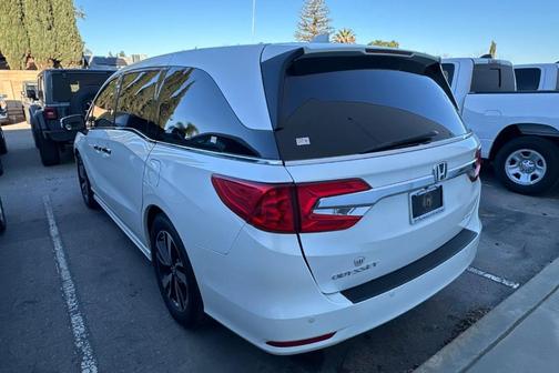 2019 Honda Odyssey Elite