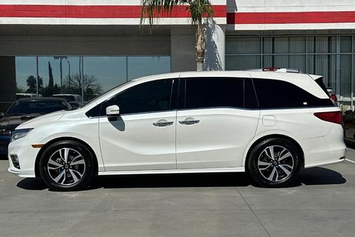 2019 Honda Odyssey Elite