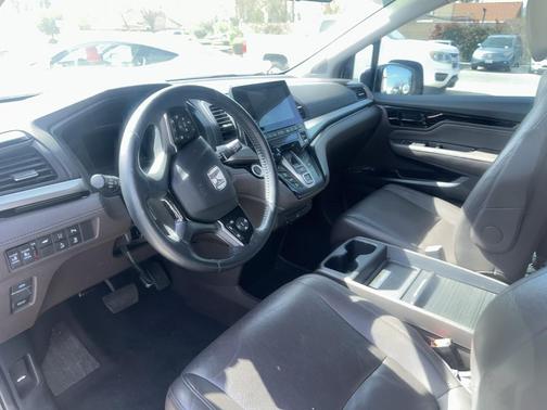 2019 Honda Odyssey Elite
