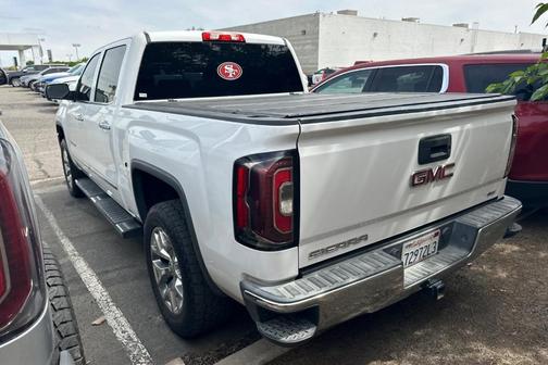 Summit White 2017 GMC Sierra 1500 SLT