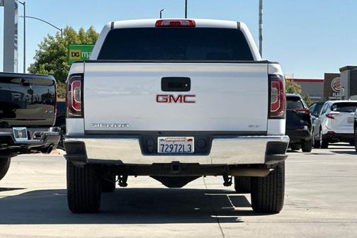 Summit White 2017 GMC Sierra 1500 SLT