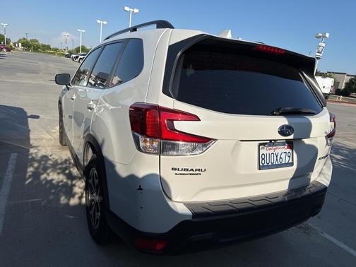 2021 Subaru Forester Premium