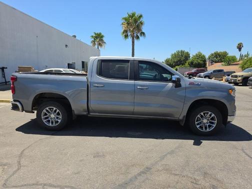 Sterling Gray Metallic 2023 Chevrolet Silverado 1500 LT