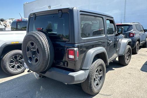 2024 Jeep Wrangler Sport