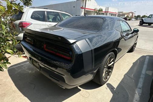 2016 Dodge Challenger R/T Scat Pack