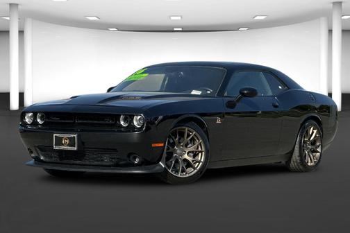 2016 Dodge Challenger R/T Scat Pack