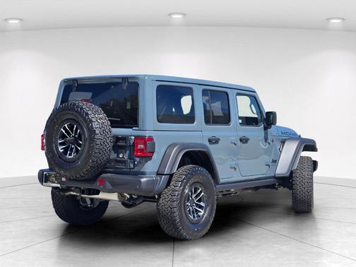 Anvil Clearcoat 2026 Jeep Wrangler Moab 392