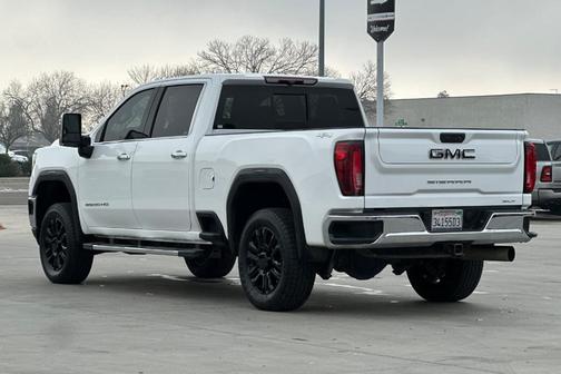 2021 GMC Sierra 2500 SLT