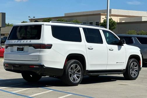 2024 Jeep Wagoneer L Series II