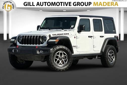 Bright White Clearcoat 2025 Jeep Wrangler Rubicon