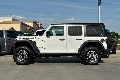 Bright White Clearcoat 2025 Jeep Wrangler Rubicon