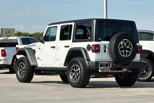 Bright White Clearcoat 2025 Jeep Wrangler Rubicon