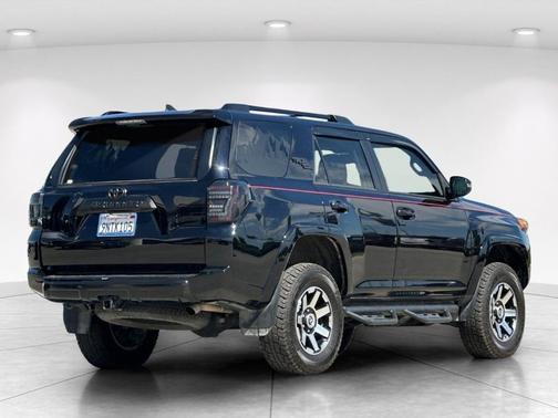 Midnight Black Metallic 2024 Toyota 4Runner TRD Off Road Premium