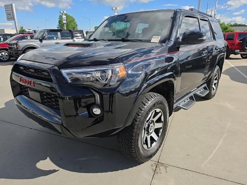 Midnight Black Metallic 2024 Toyota 4Runner TRD Off Road Premium