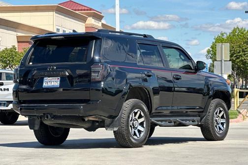 Midnight Black Metallic 2024 Toyota 4Runner TRD Off Road Premium