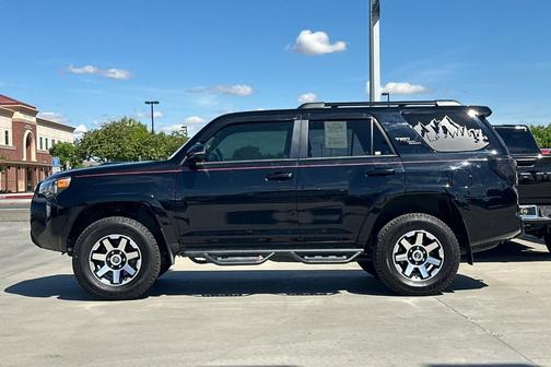 Midnight Black Metallic 2024 Toyota 4Runner TRD Off Road Premium