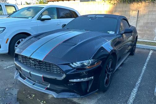 2022 Ford Mustang EcoBoost