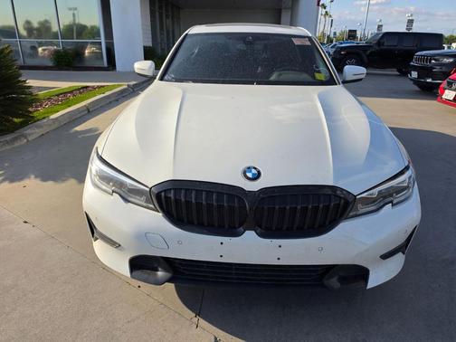 Alpine White 2020 BMW 330 i xDrive