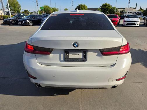 Alpine White 2020 BMW 330 i xDrive