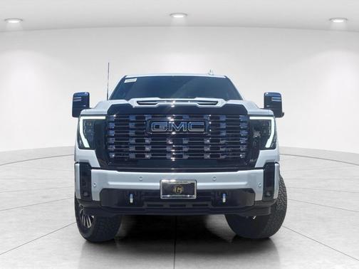 Glacier White 2026 GMC Sierra 2500 Denali Ultimate